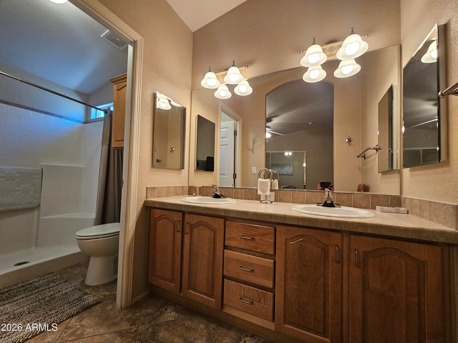 650 N Hawes Road 4621, Mesa, AZ 85207 — photo 13 of 33