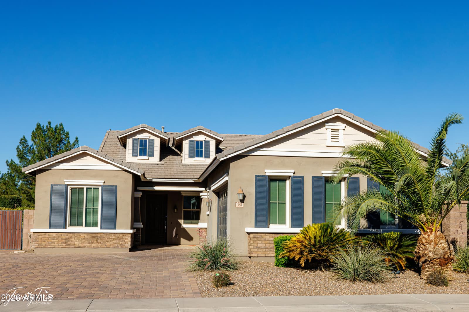 381 E Bellerive Place, Chandler, AZ 85249
