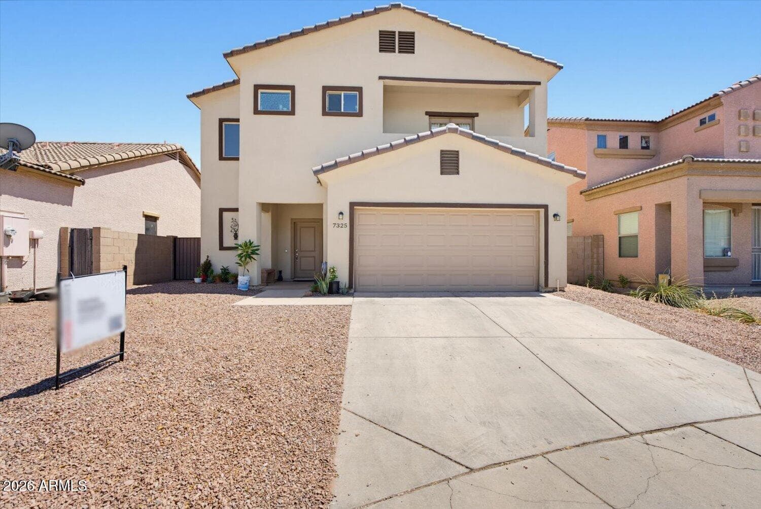 7325 W Wolf Street, Phoenix, AZ 85033 — photo 2 of 25