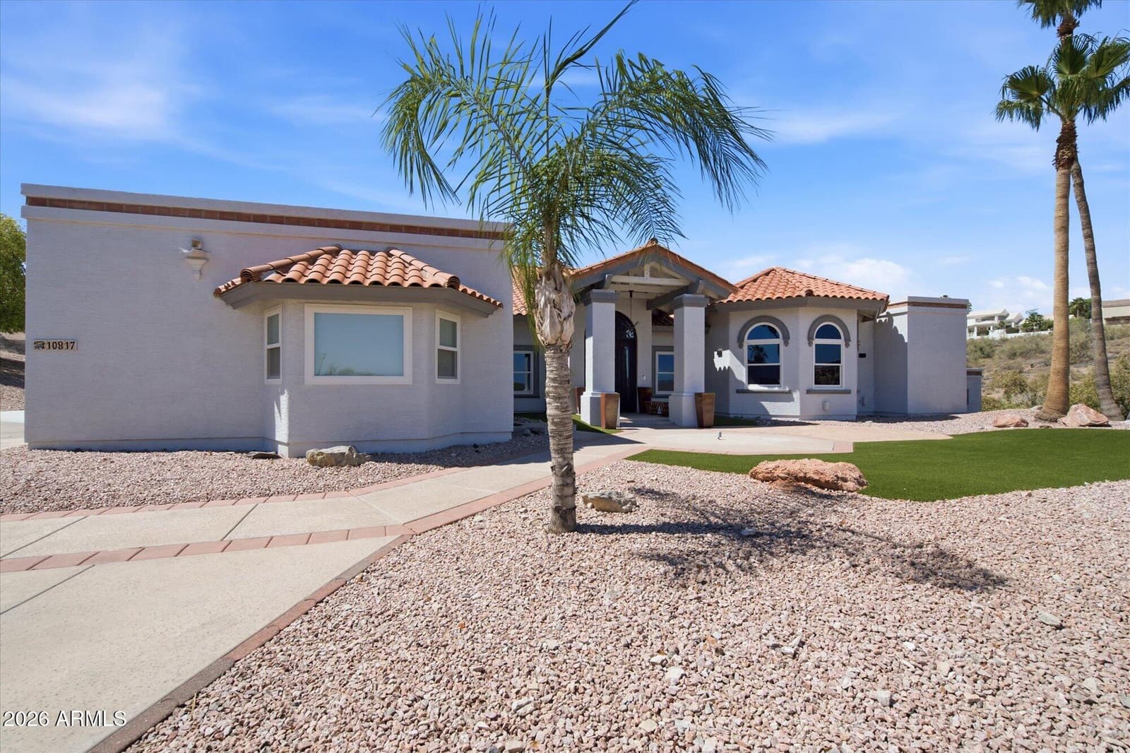 10817 N PINTO Drive, Fountain Hills, AZ 85268 — photo 2 of 46