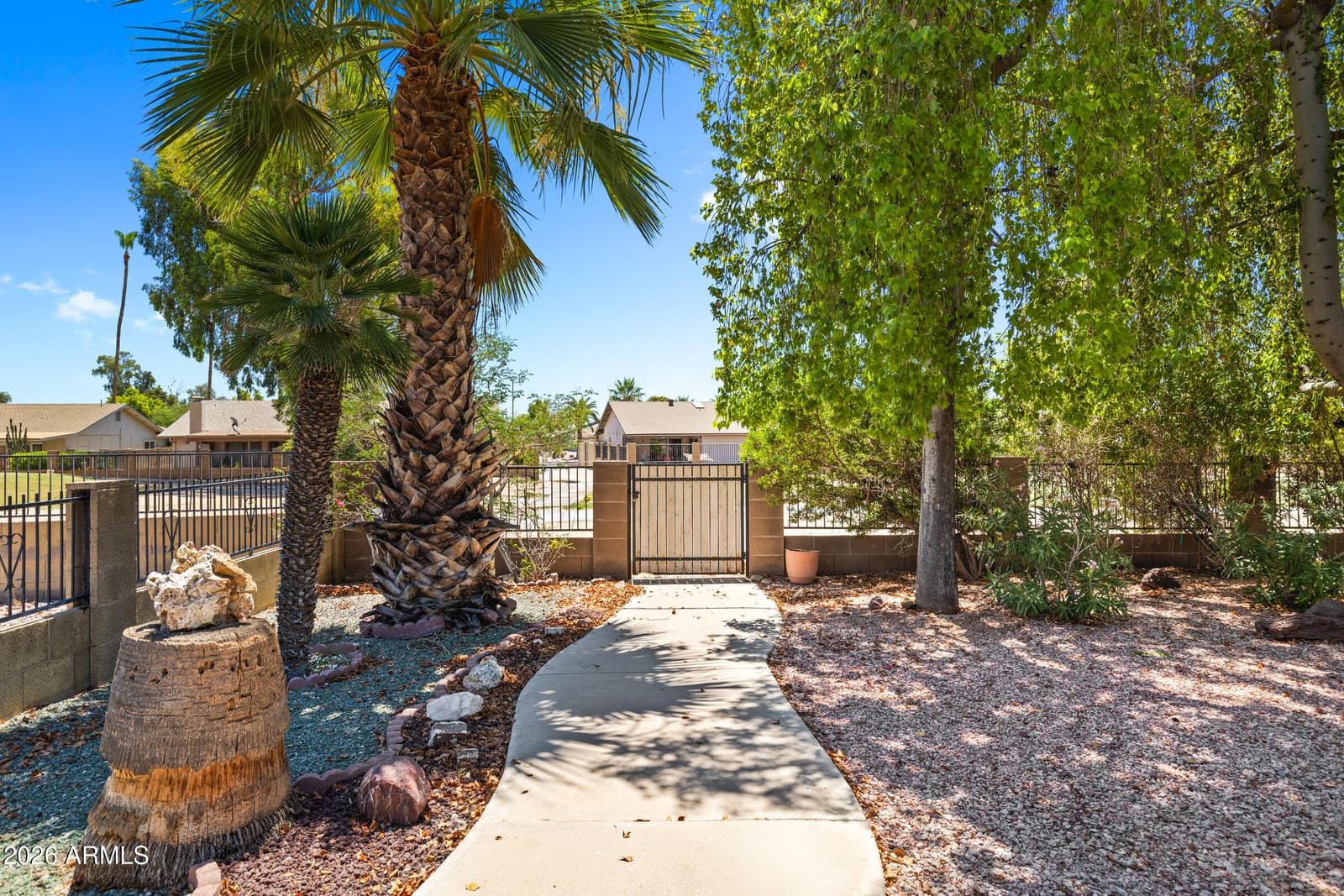 11825 S PAIUTE Street, Phoenix, AZ 85044 — photo 35 of 38