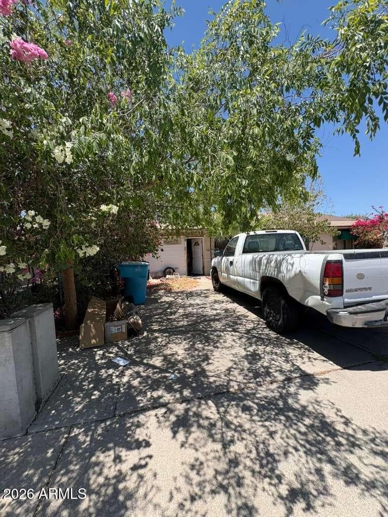 18238 N 34TH Avenue, Phoenix, AZ 85053 — photo 3 of 16