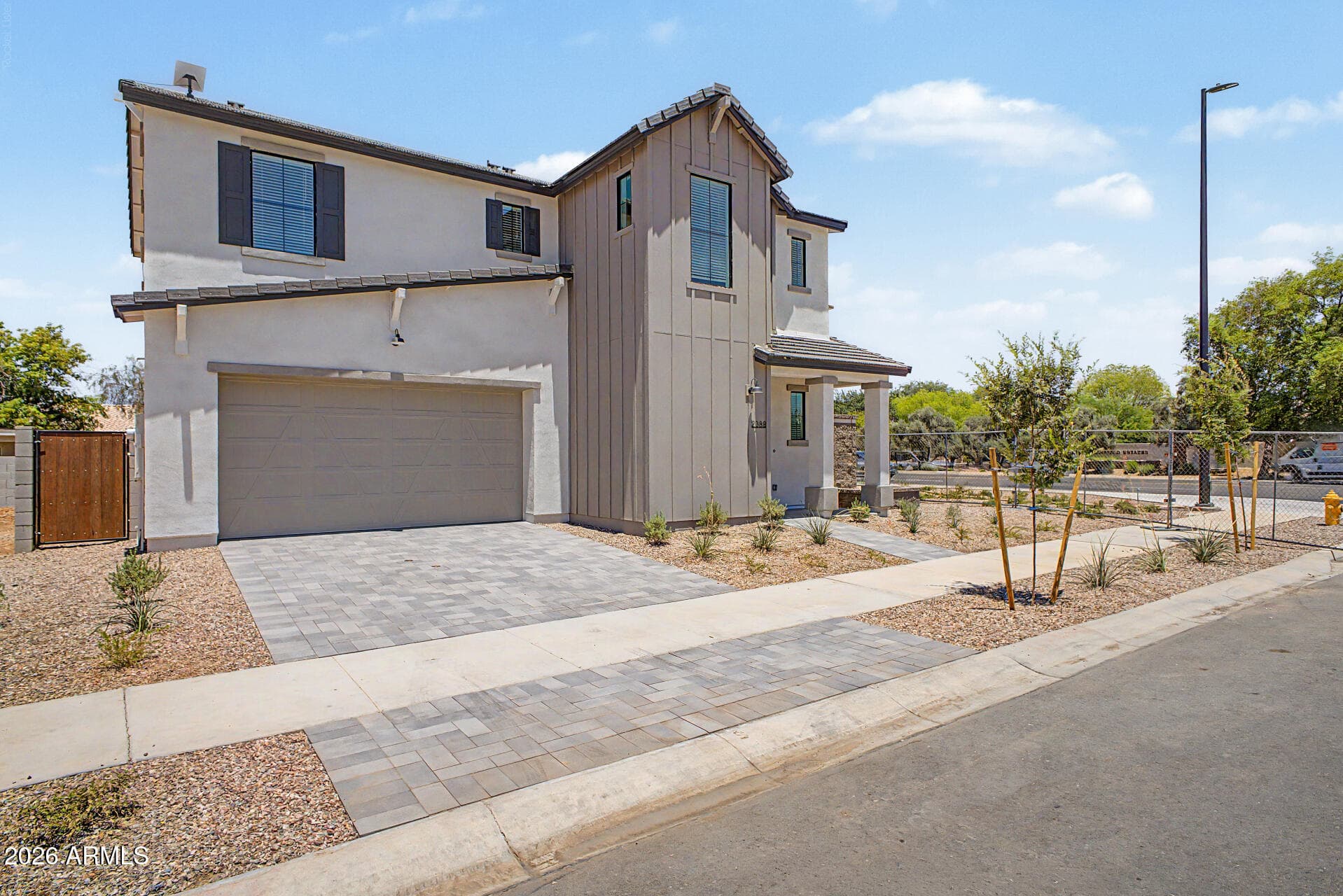 2349 E STEPHENS Court, Gilbert, AZ 85296 — photo 7 of 35