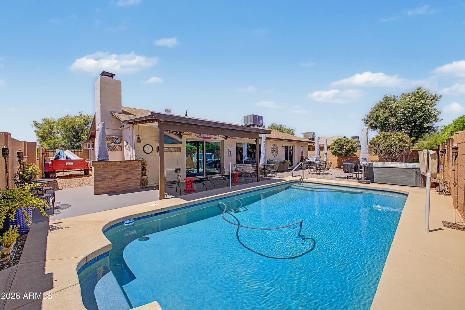 5746 W Desert Cove Avenue, Glendale, AZ 85304 — photo 2 of 15