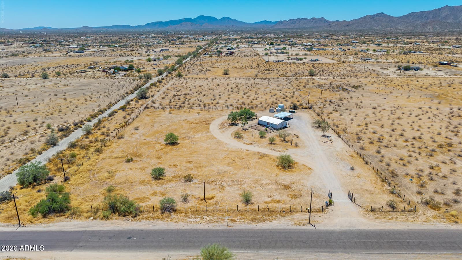 53679 W BARNES Road, Maricopa, AZ 85139 — photo 12 of 20