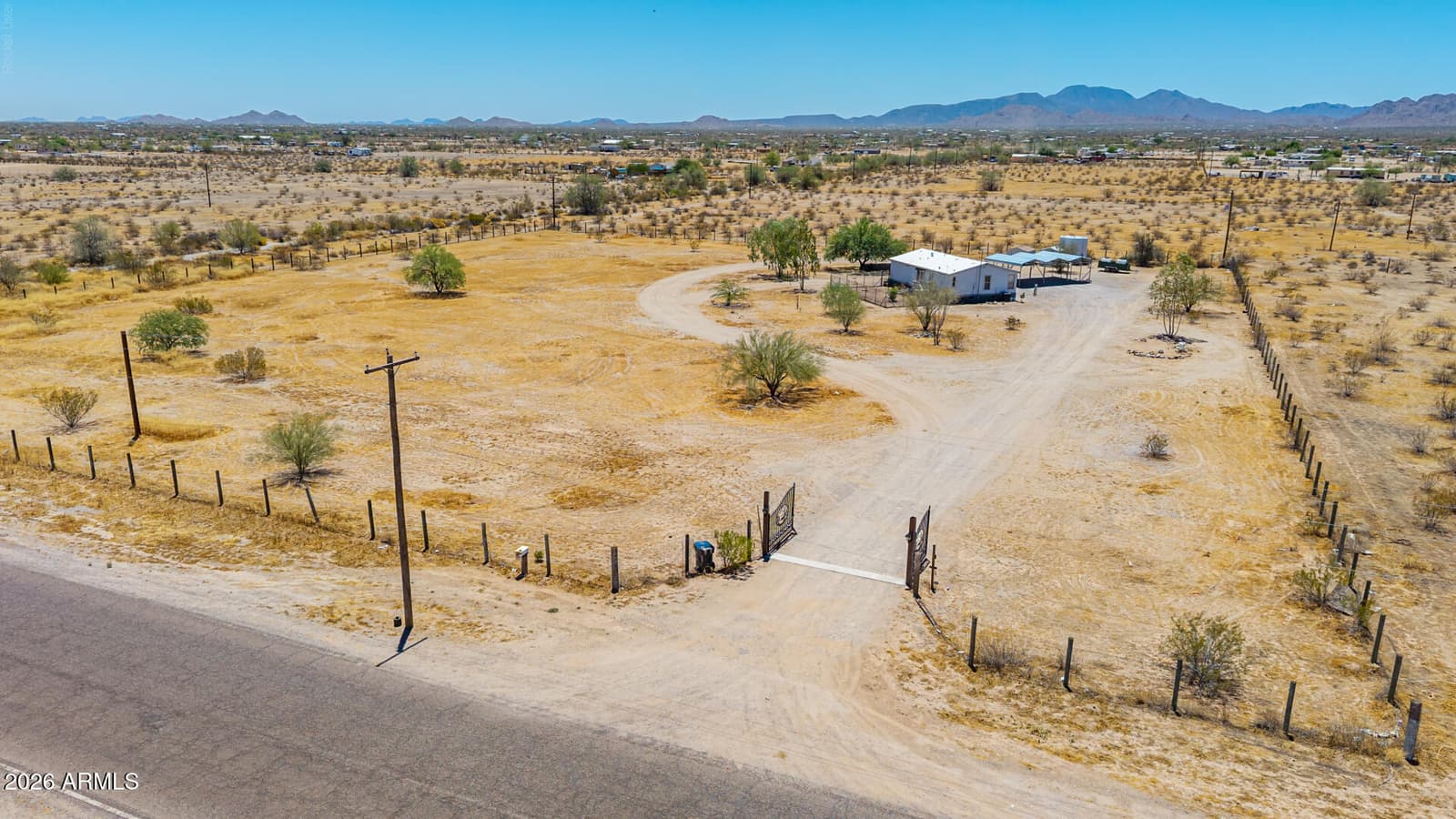 53679 W BARNES Road, Maricopa, AZ 85139 — photo 13 of 20