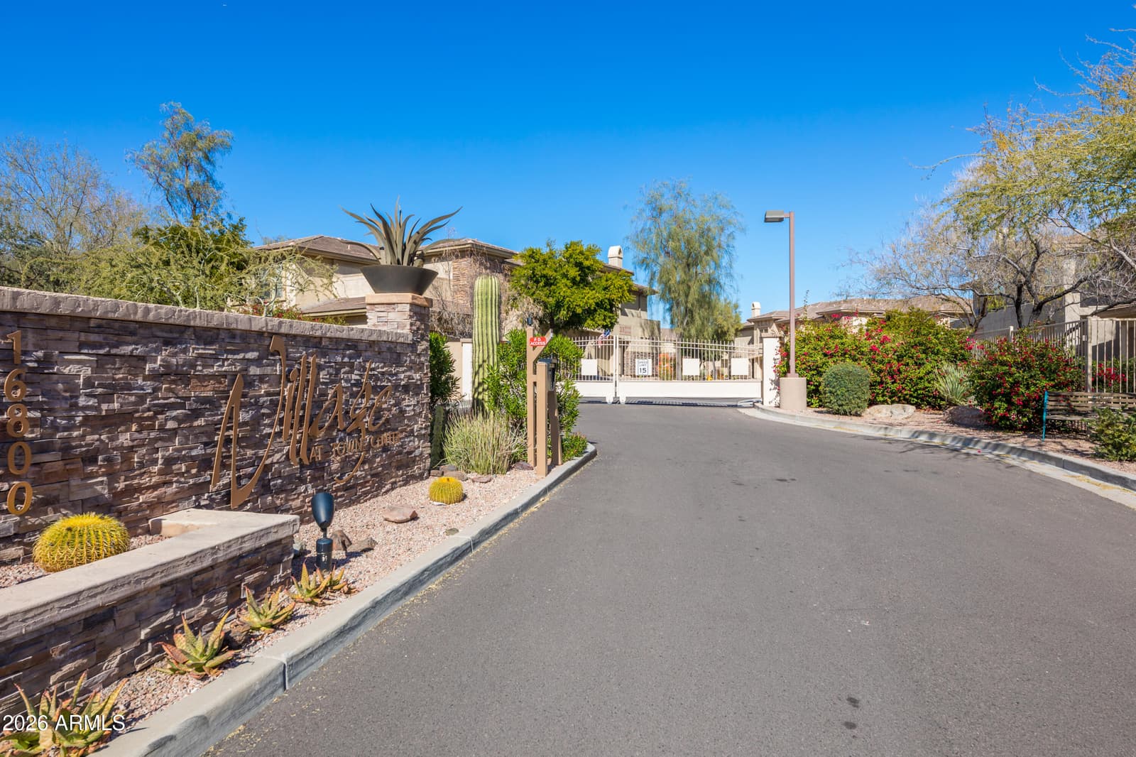 16800 E EL LAGO Boulevard 2045, Fountain Hills, AZ 85268 — photo 33 of 34