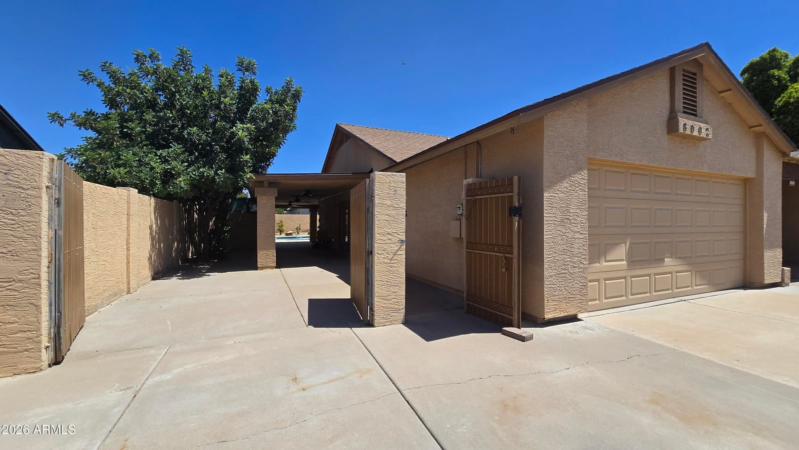 8002 W MARYLAND Avenue, Glendale, AZ 85303 — photo 9 of 47