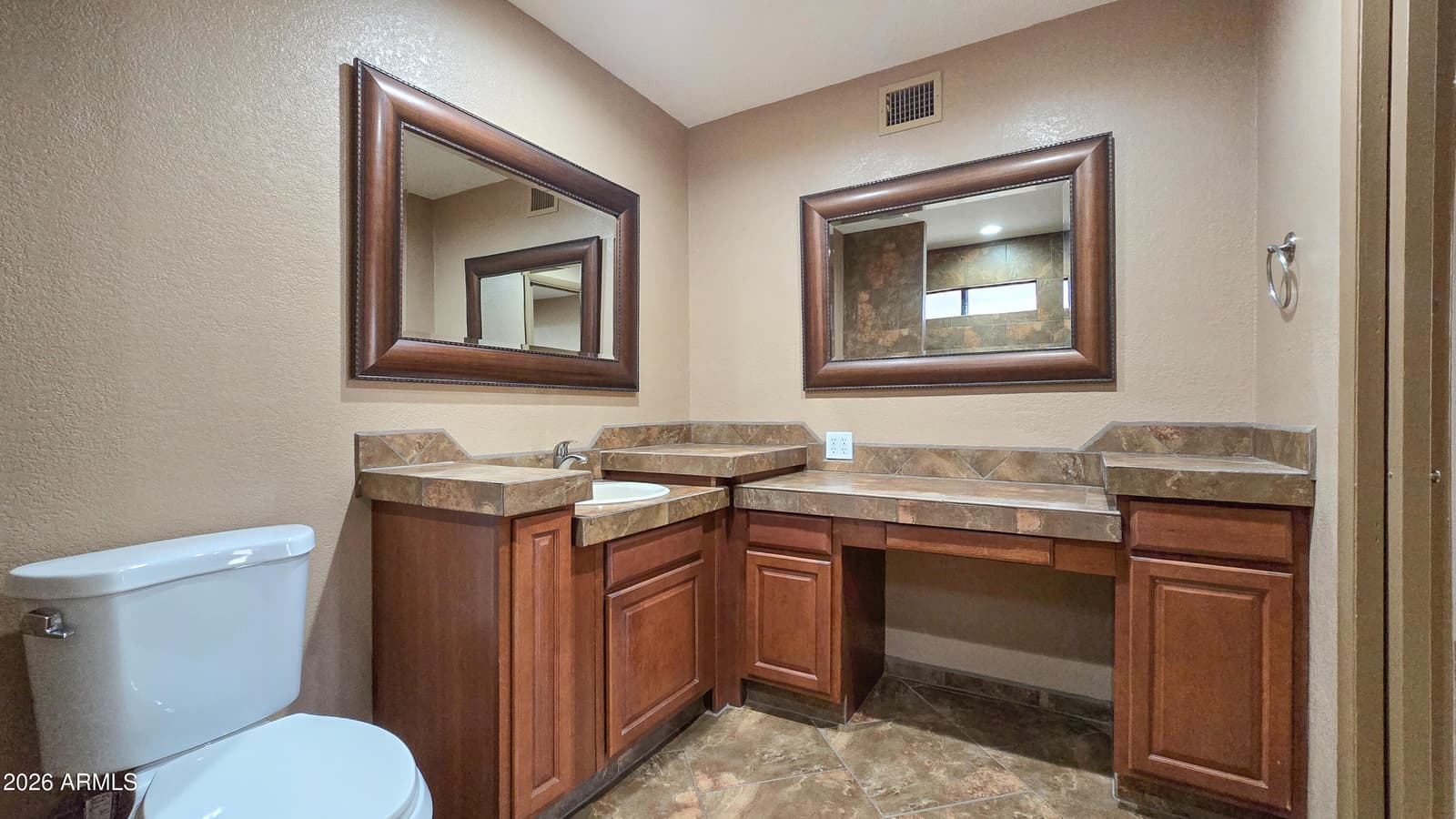 8002 W MARYLAND Avenue, Glendale, AZ 85303 — photo 27 of 47