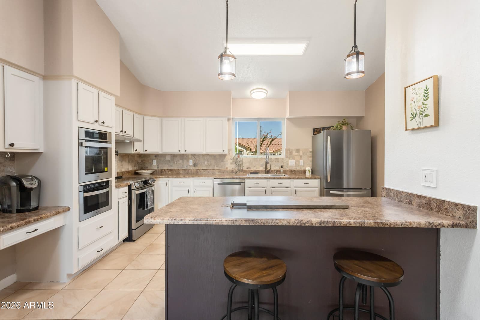 3518 Trevino Drive, Sierra Vista, AZ 85650 — photo 10 of 42