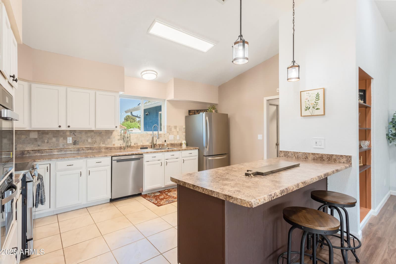 3518 Trevino Drive, Sierra Vista, AZ 85650 — photo 11 of 42