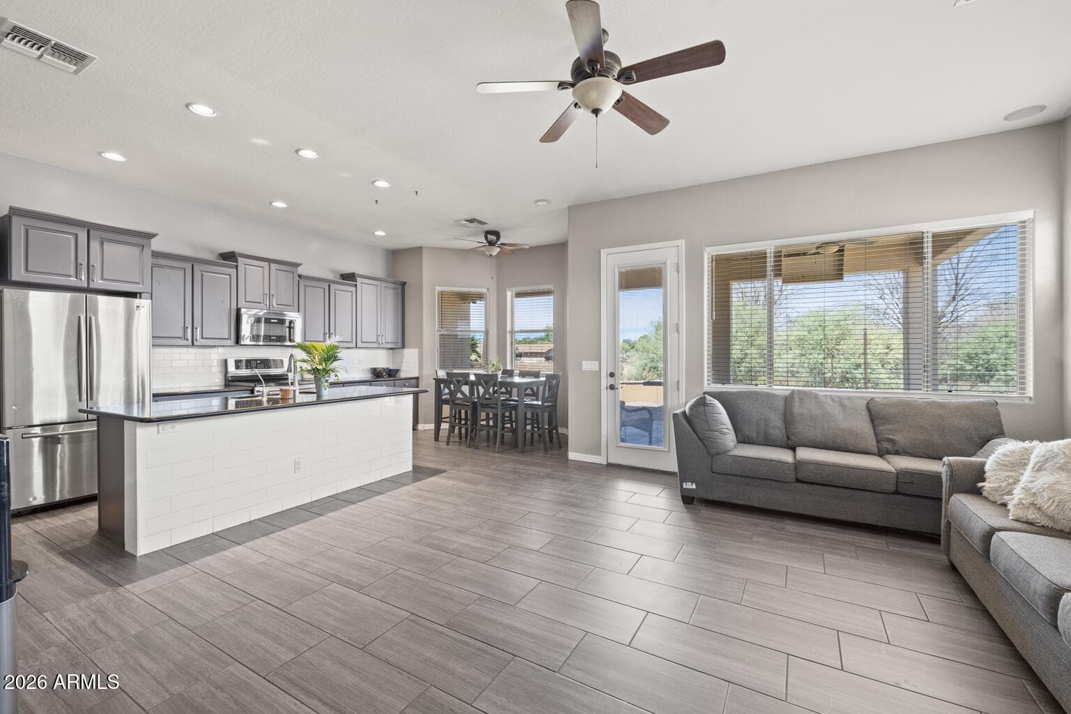 5618 S 100TH Avenue, Tolleson, AZ 85353 — photo 22 of 49
