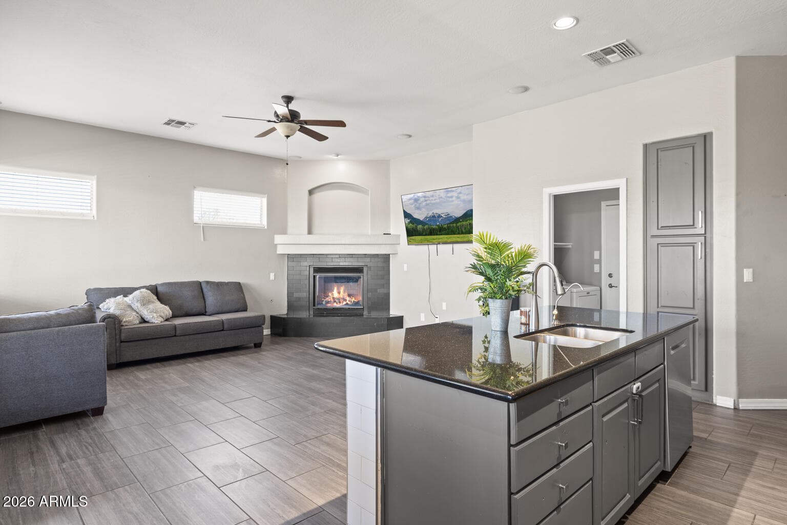 5618 S 100TH Avenue, Tolleson, AZ 85353 — photo 25 of 49
