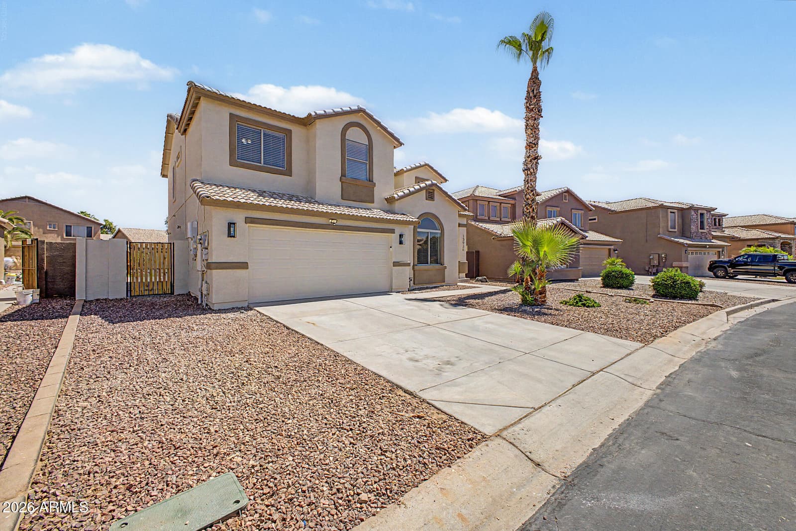 15936 W CENTRAL Street, Surprise, AZ 85374 — photo 2 of 32