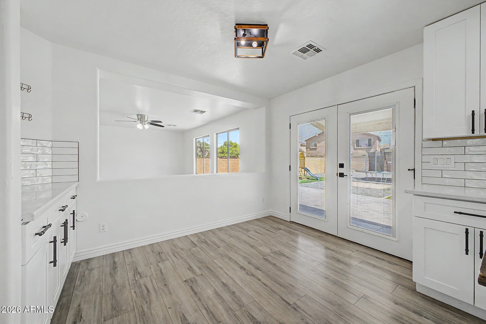 15936 W CENTRAL Street, Surprise, AZ 85374 — photo 11 of 32