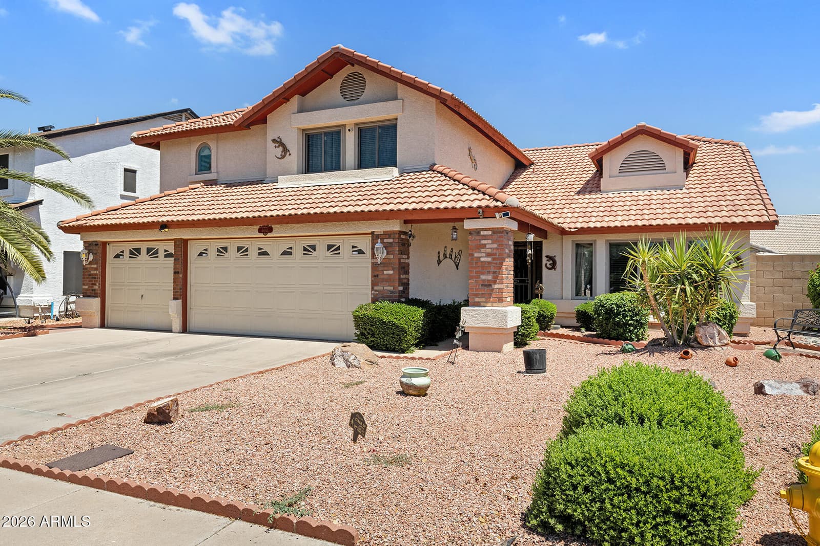 6006 W VILLA MARIA Drive, Glendale, AZ 85308 — photo 5 of 45