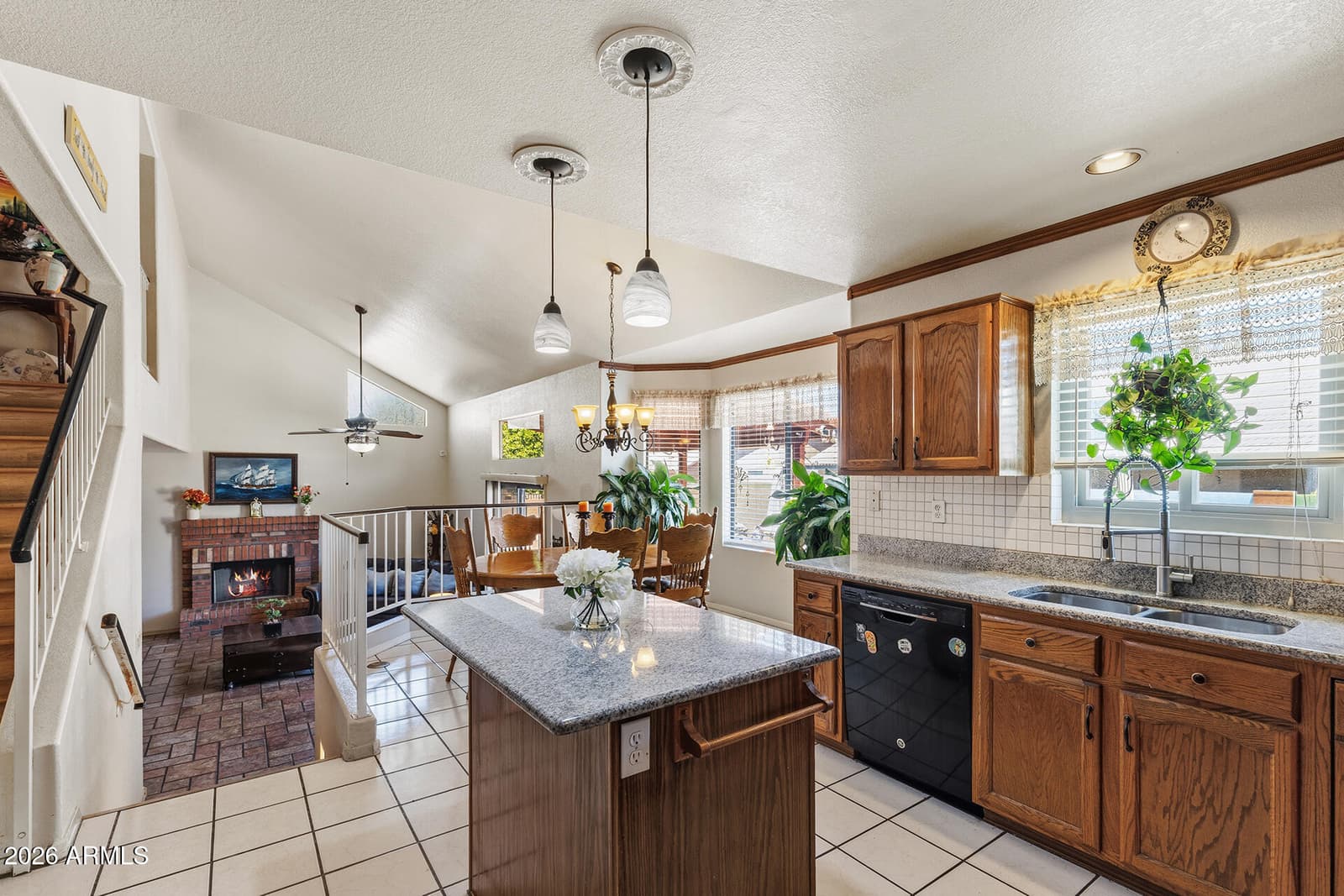 6006 W VILLA MARIA Drive, Glendale, AZ 85308 — photo 12 of 45