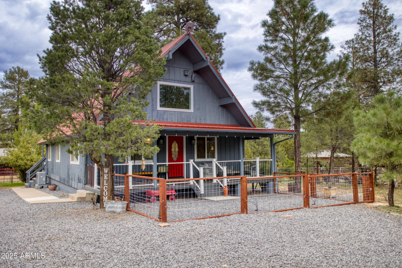1912 Little Doe Trail, Overgaard, AZ 85933 — photo 27 of 36
