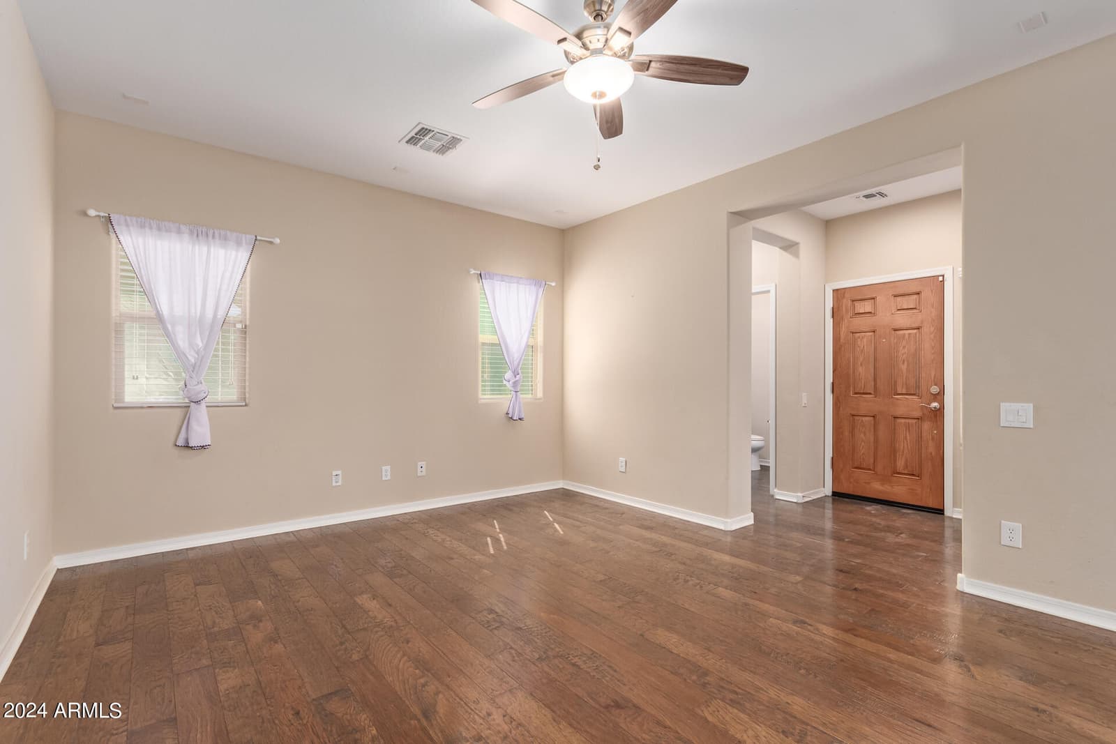 21244 N 36TH Place, Phoenix, AZ 85050 — photo 11 of 67