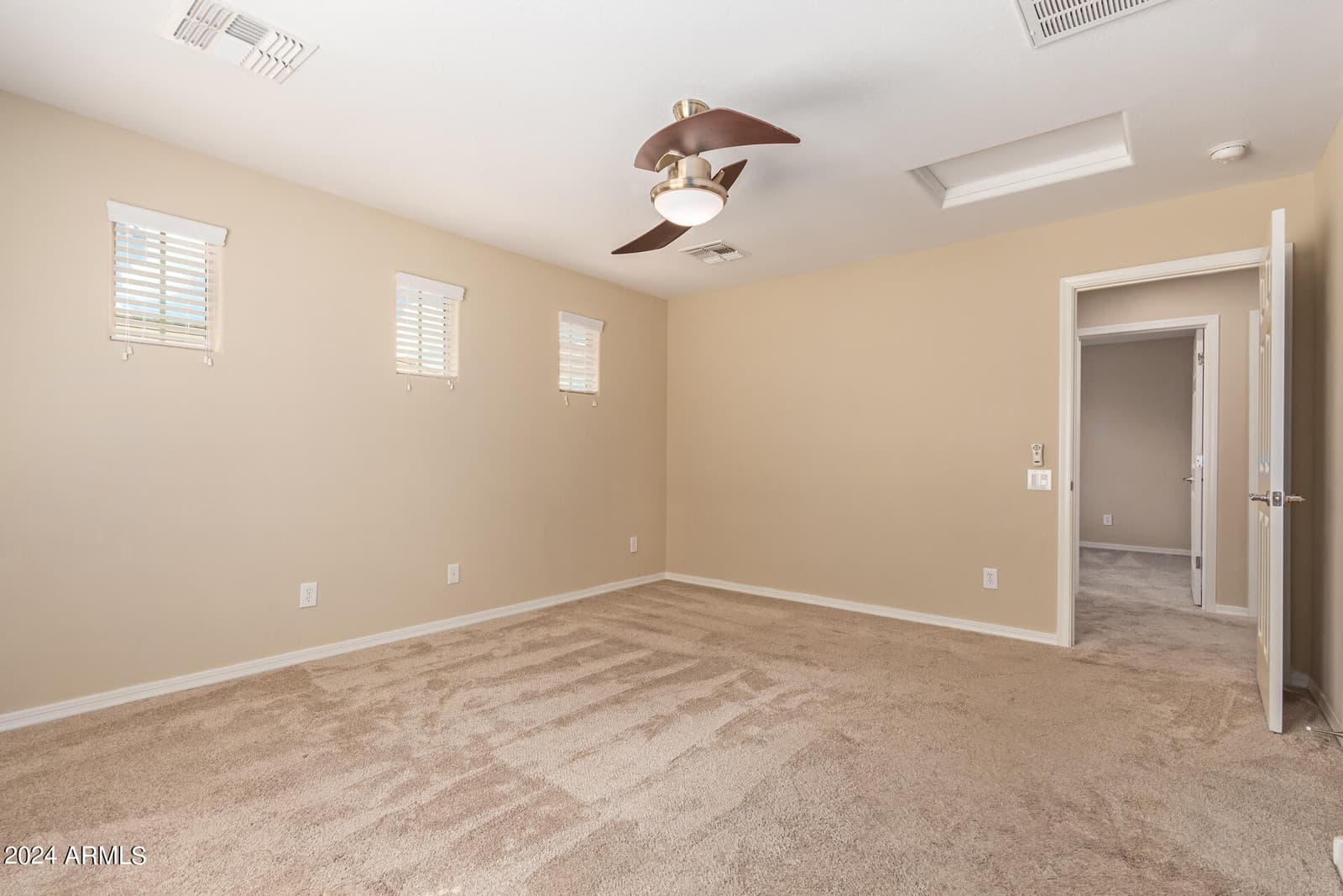 21244 N 36TH Place, Phoenix, AZ 85050 — photo 26 of 67
