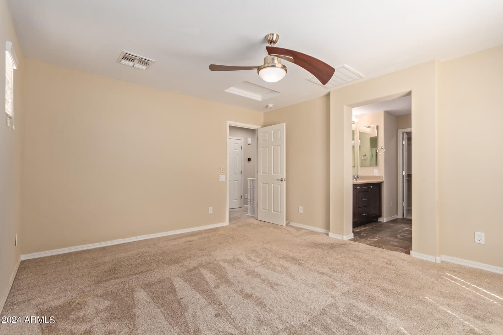 21244 N 36TH Place, Phoenix, AZ 85050 — photo 27 of 67