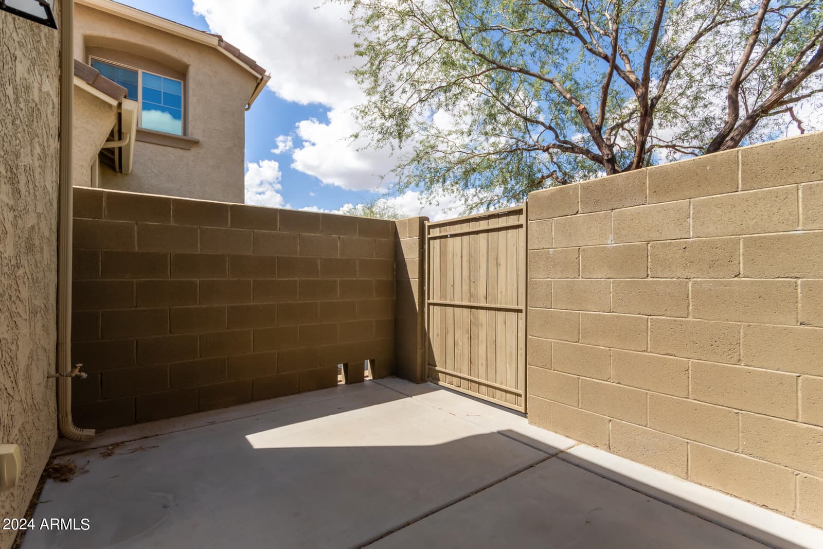 21244 N 36TH Place, Phoenix, AZ 85050 — photo 42 of 67