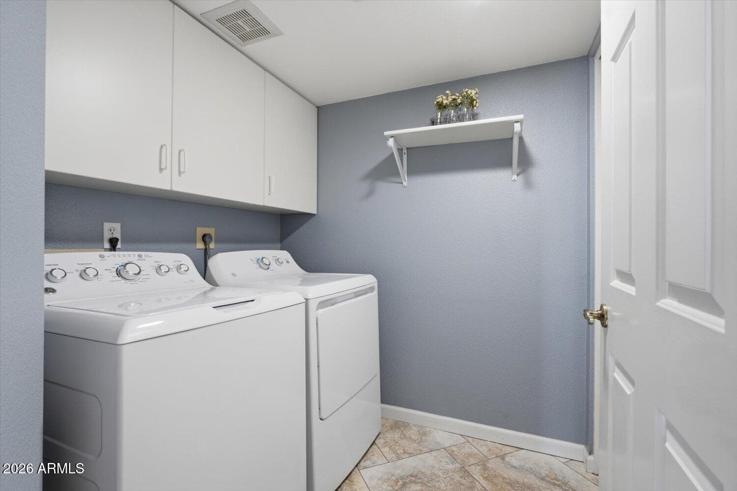 17179 N ZUNI Trail, Surprise, AZ 85374 — photo 16 of 28