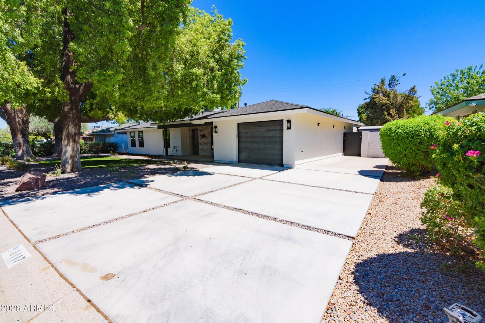 1117 W VERMONT Avenue, Phoenix, AZ 85013 — photo 55 of 58