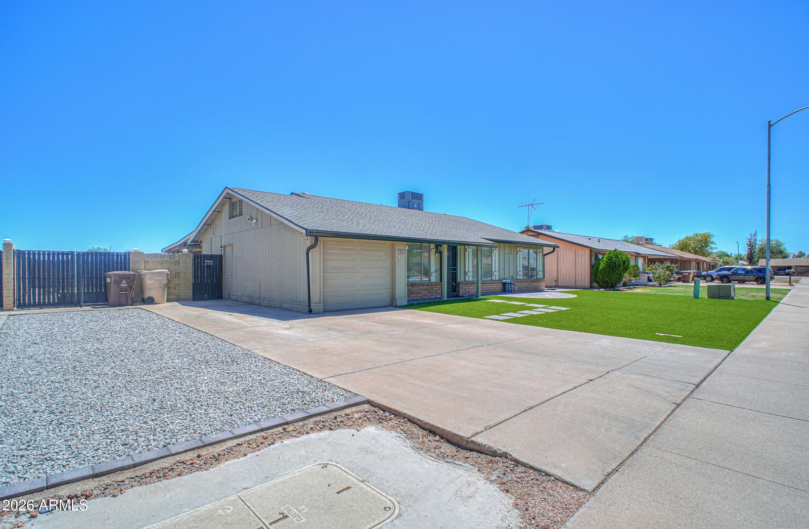 7953 W SAHUARO Drive, Peoria, AZ 85345 — photo 2 of 32