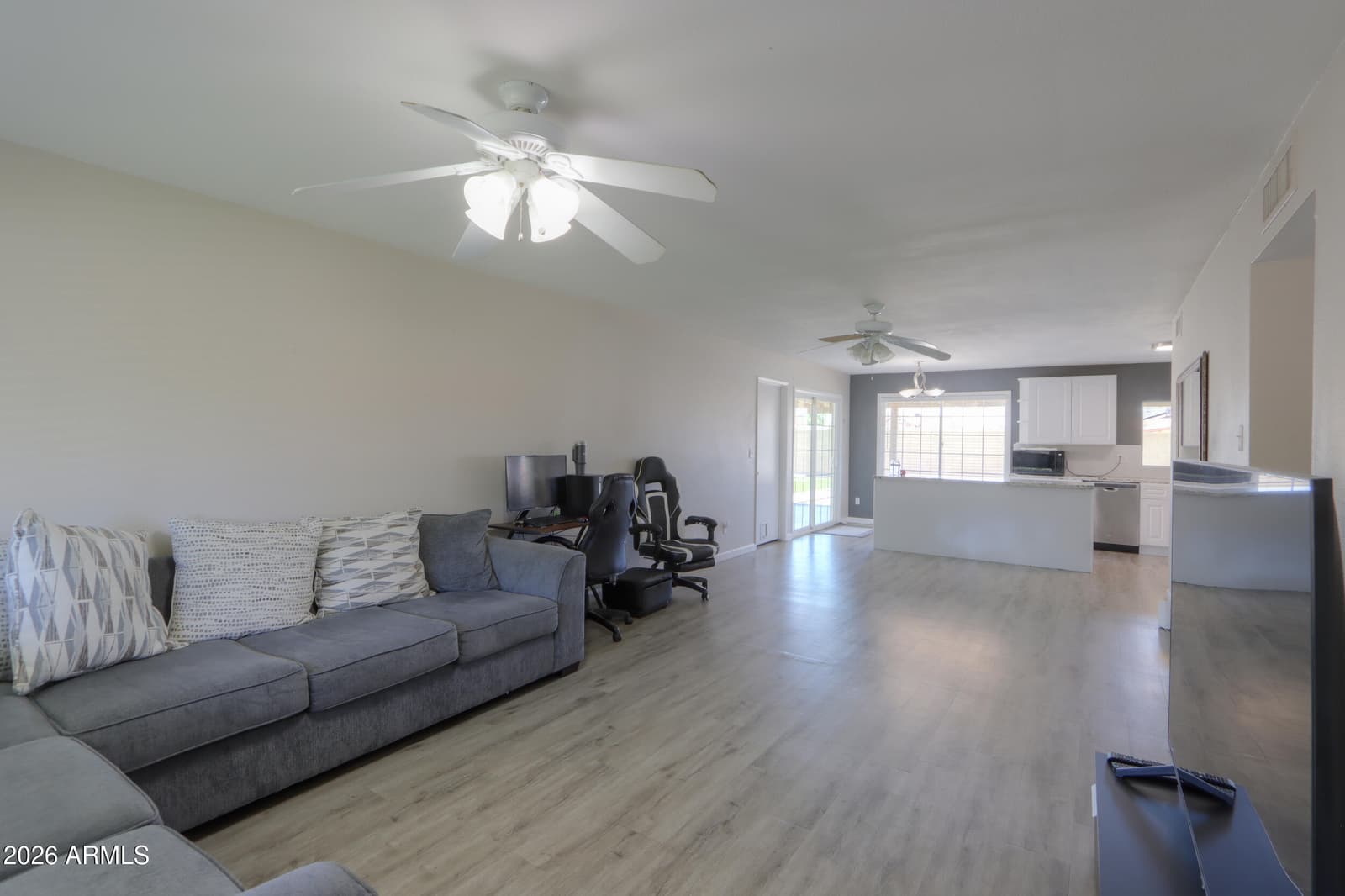 7953 W SAHUARO Drive, Peoria, AZ 85345 — photo 4 of 32