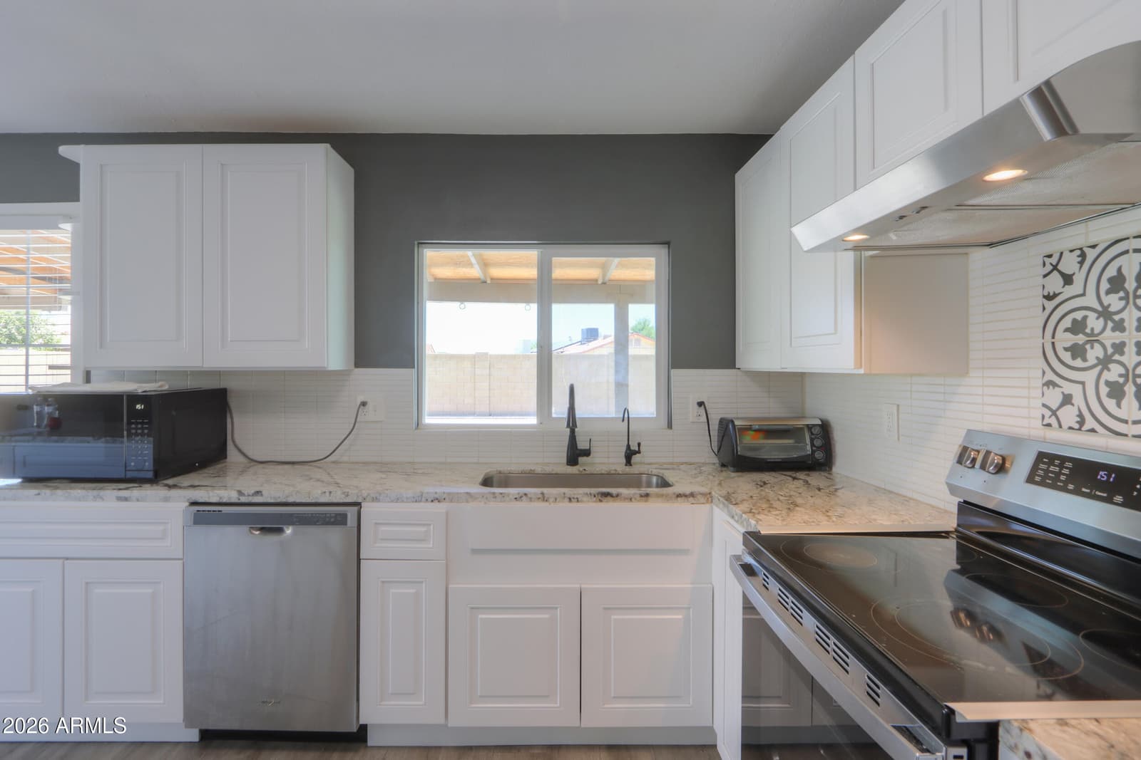 7953 W SAHUARO Drive, Peoria, AZ 85345 — photo 9 of 32