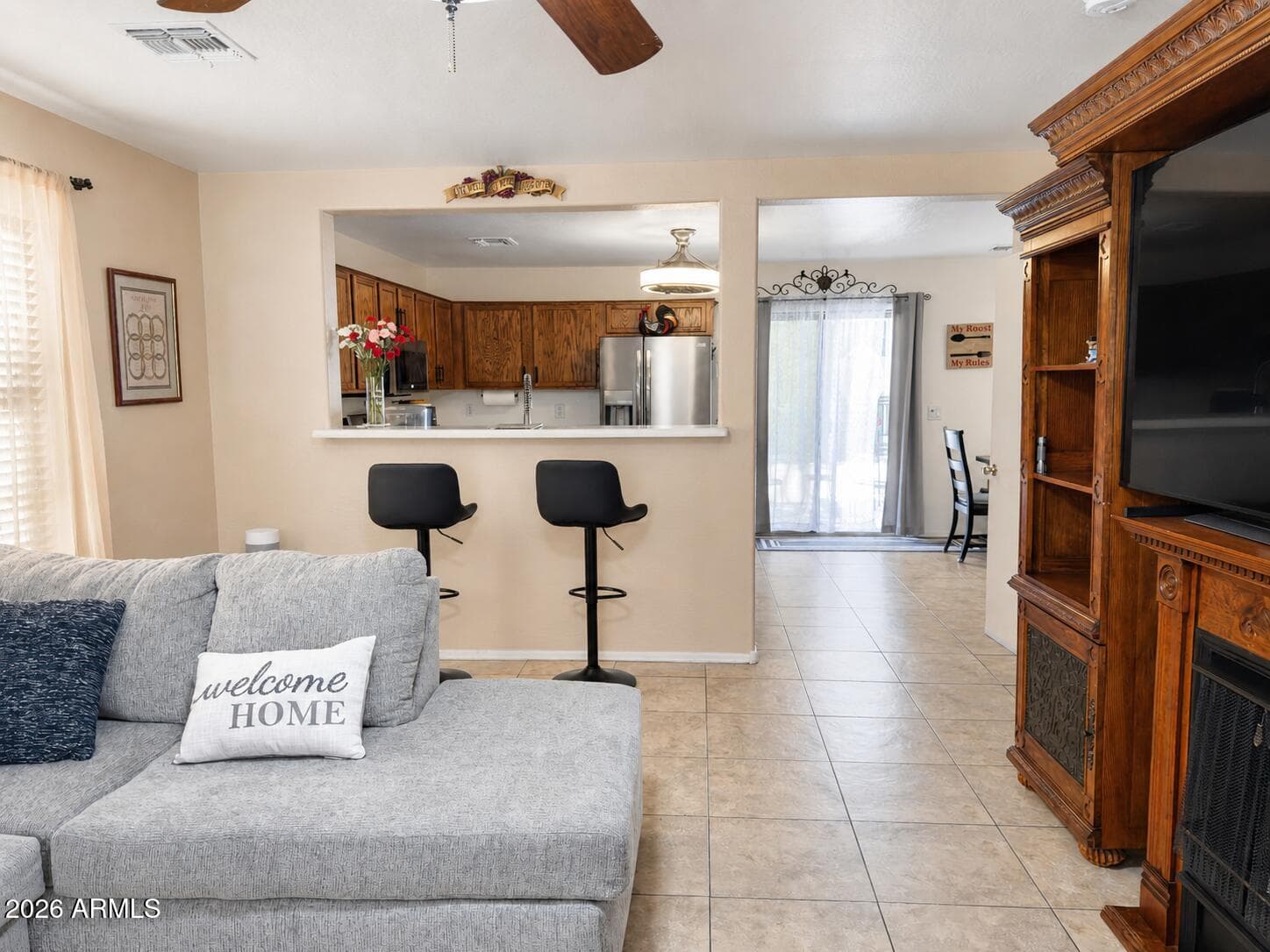 2357 E MEADOW CREEK Way, San Tan Valley, AZ 85140 — photo 4 of 36