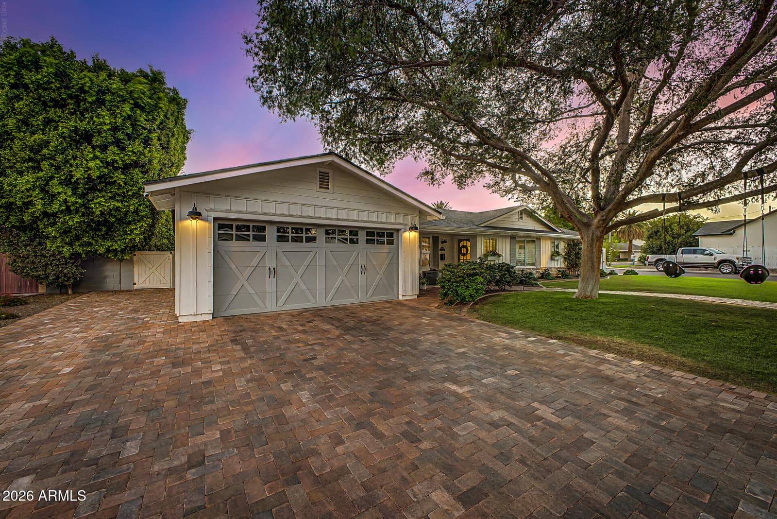 4710 N 33RD Street, Phoenix, AZ 85018 — photo 4 of 76