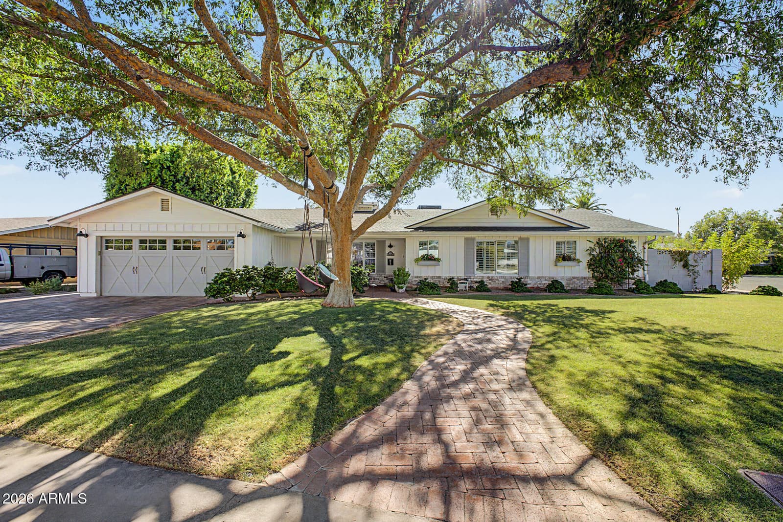 4710 N 33RD Street, Phoenix, AZ 85018 — photo 6 of 76