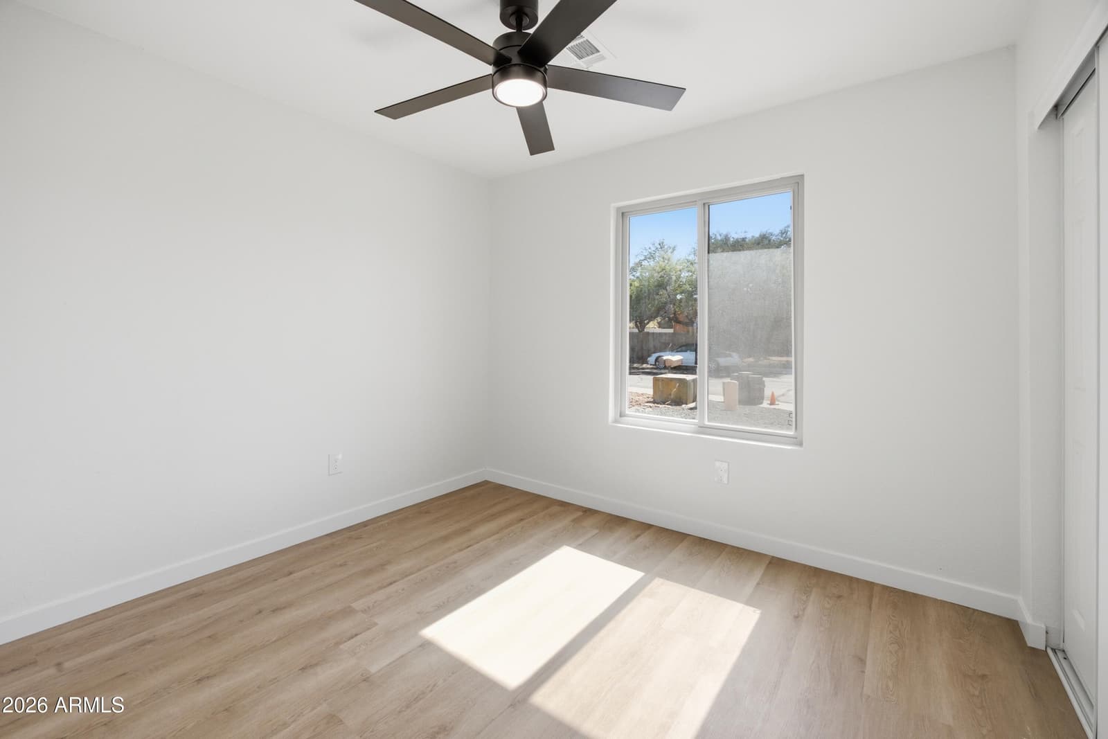 619 N SUN MEADOWS Avenue, Chandler, AZ 85226 — photo 14 of 24