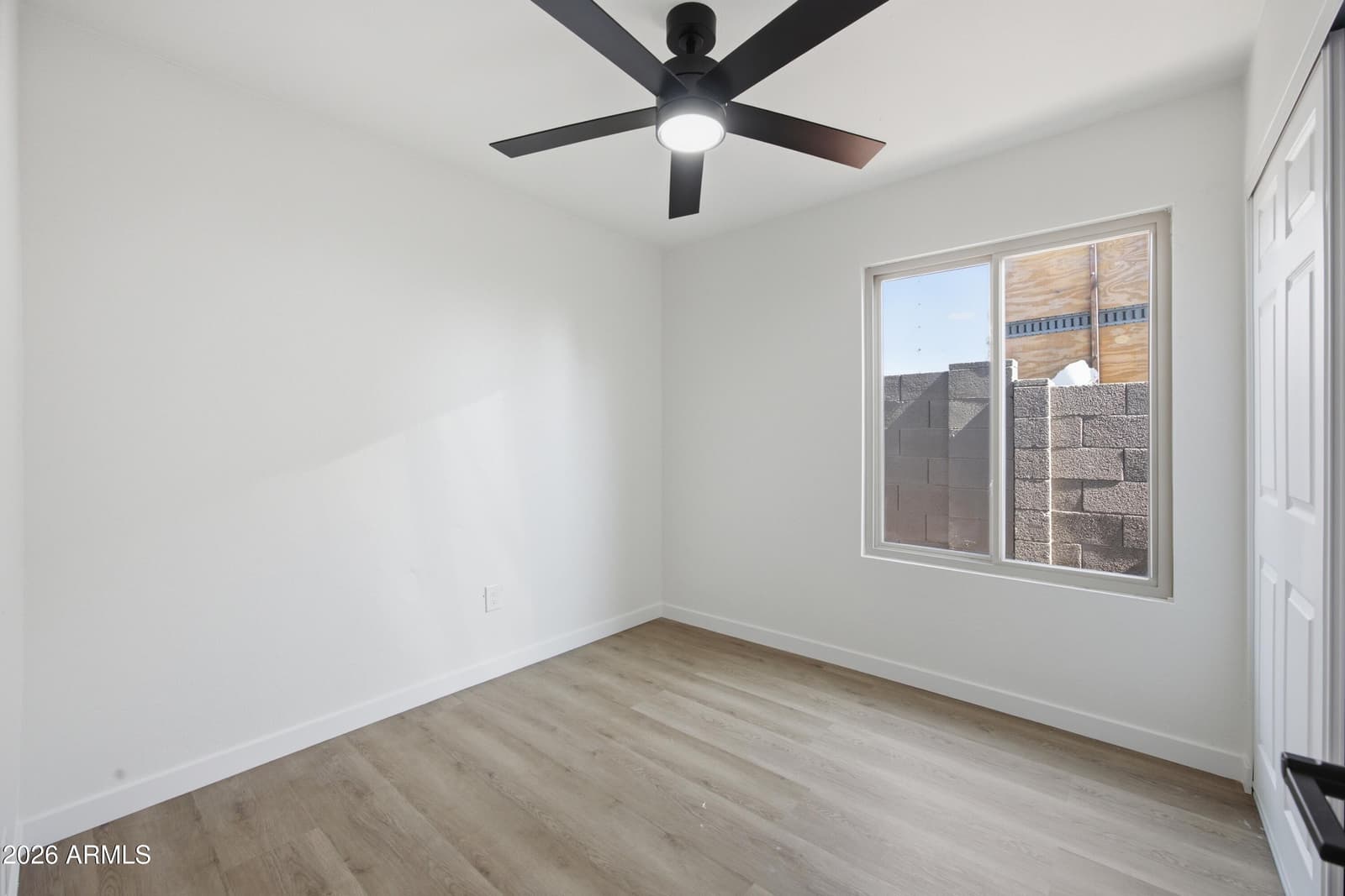 619 N SUN MEADOWS Avenue, Chandler, AZ 85226 — photo 16 of 24