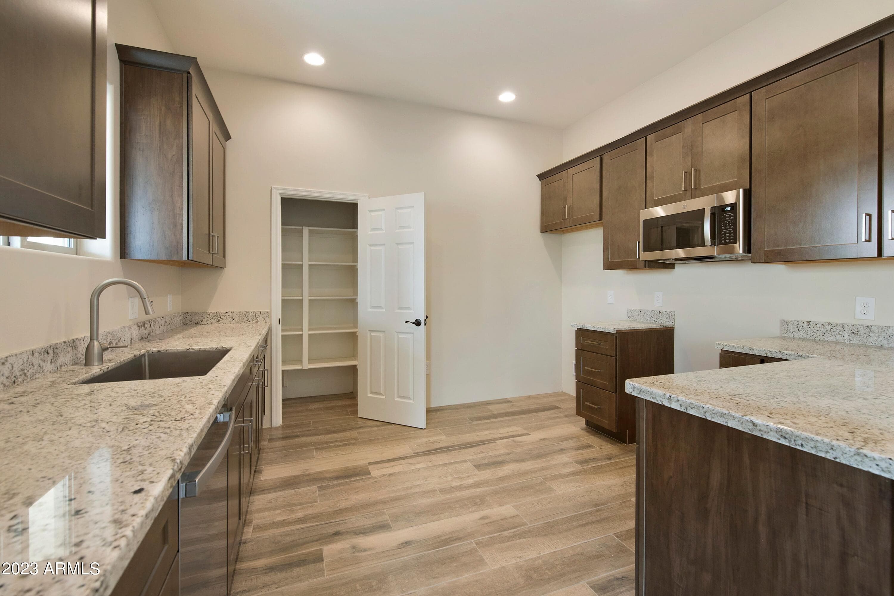 48111 N 7TH Avenue, New River, AZ 85087 — photo 18 of 52