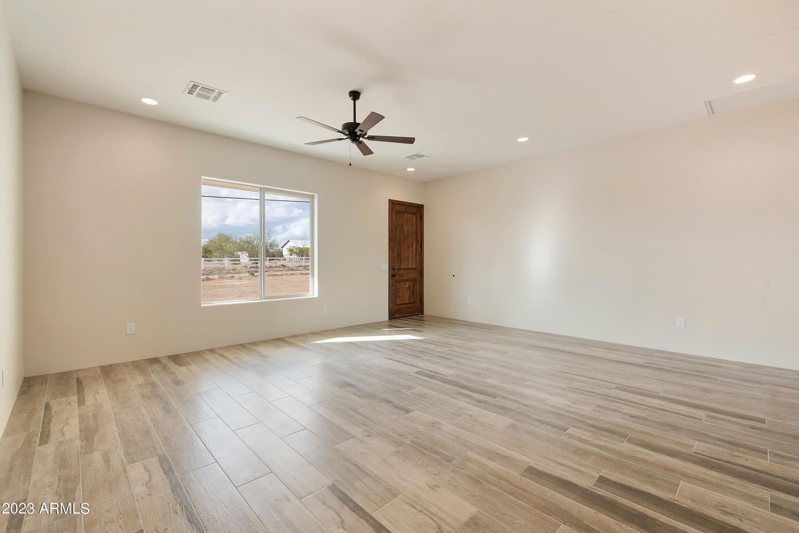 48111 N 7TH Avenue, New River, AZ 85087 — photo 22 of 52