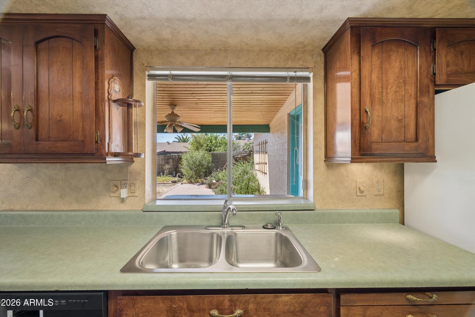 5209 W LAS PALMARITAS Drive, Glendale, AZ 85302 — photo 15 of 51