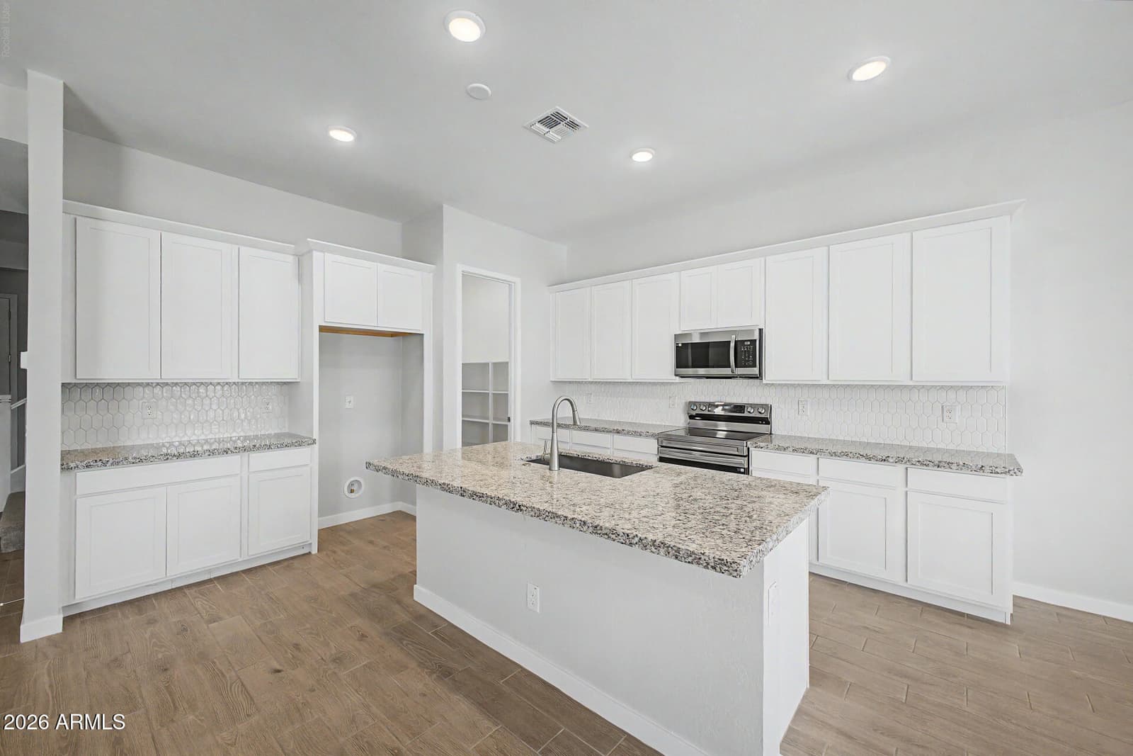 7291 E BLISSFUL BREEZE Lane, San Tan Valley, AZ 85143 — photo 6 of 21