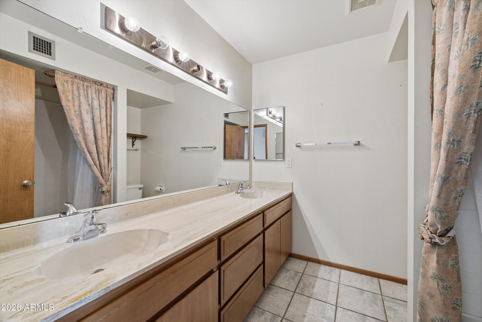 5209 W LAS PALMARITAS Drive, Glendale, AZ 85302 — photo 31 of 51