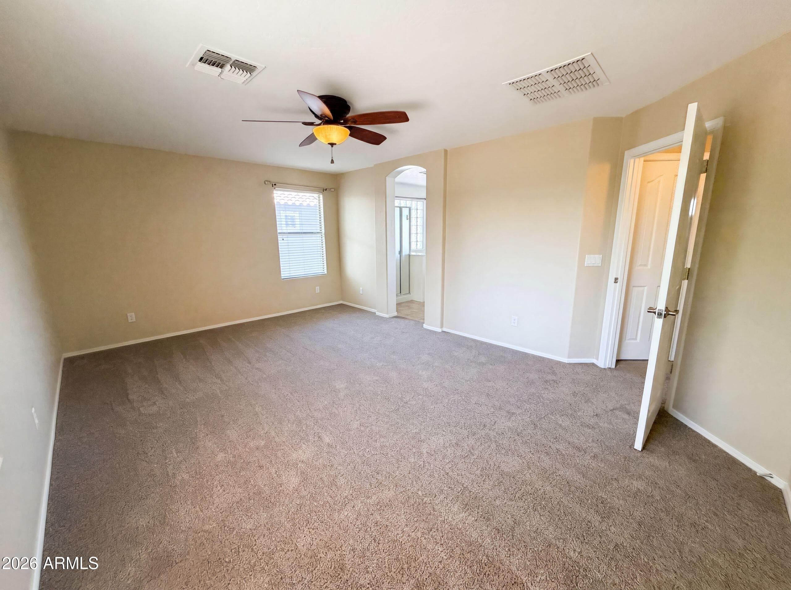 2695 E VERMONT Court, Gilbert, AZ 85295 — photo 4 of 26
