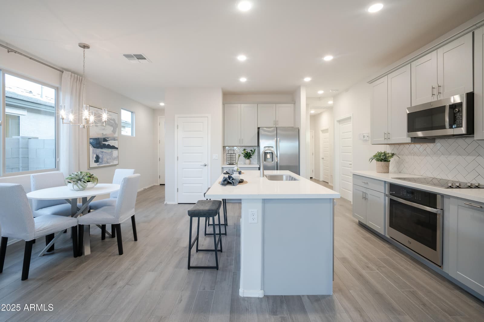 13304 N 146TH Lane, Surprise, AZ 85379 — photo 6 of 39