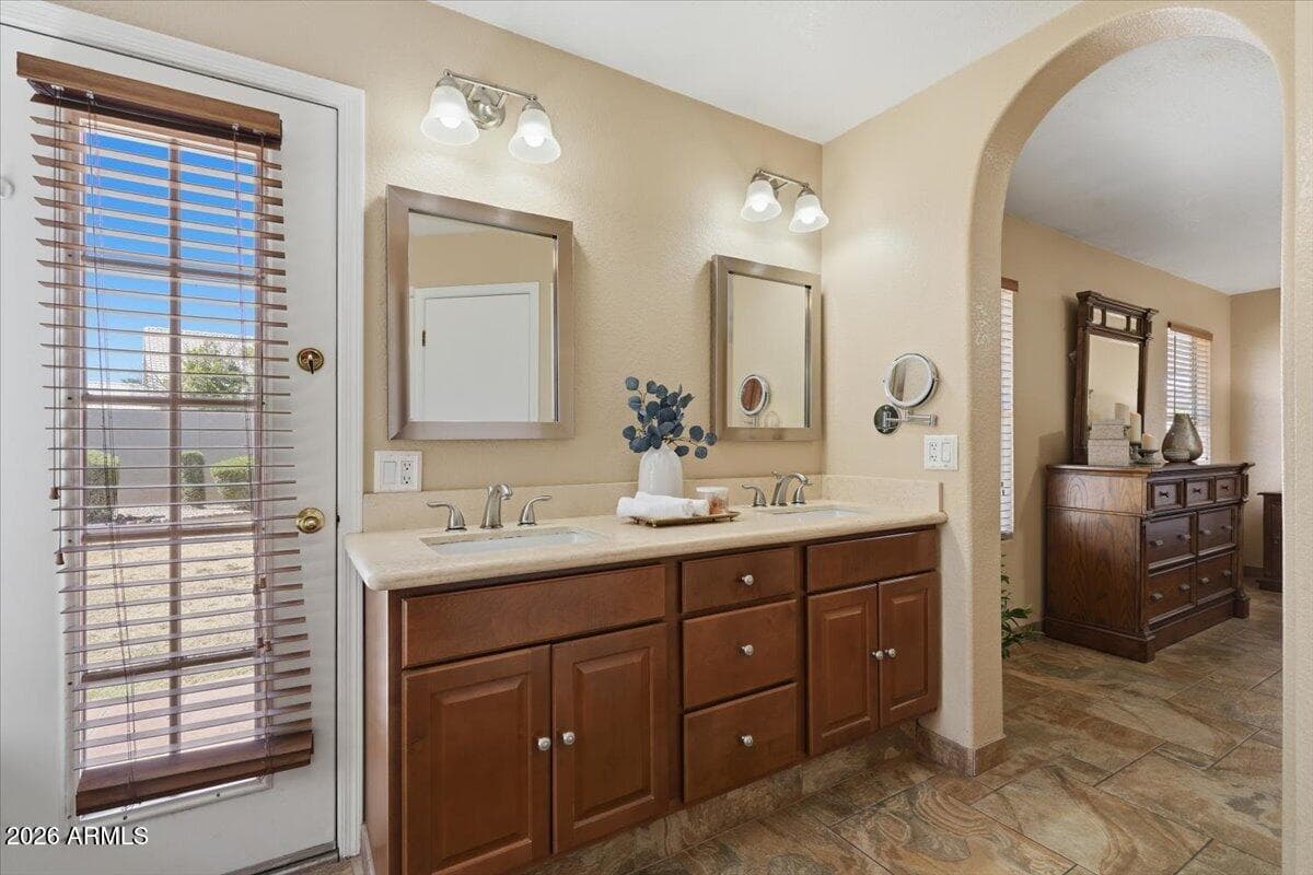 4346 W MISTY WILLOW Lane, Glendale, AZ 85310 — photo 34 of 59