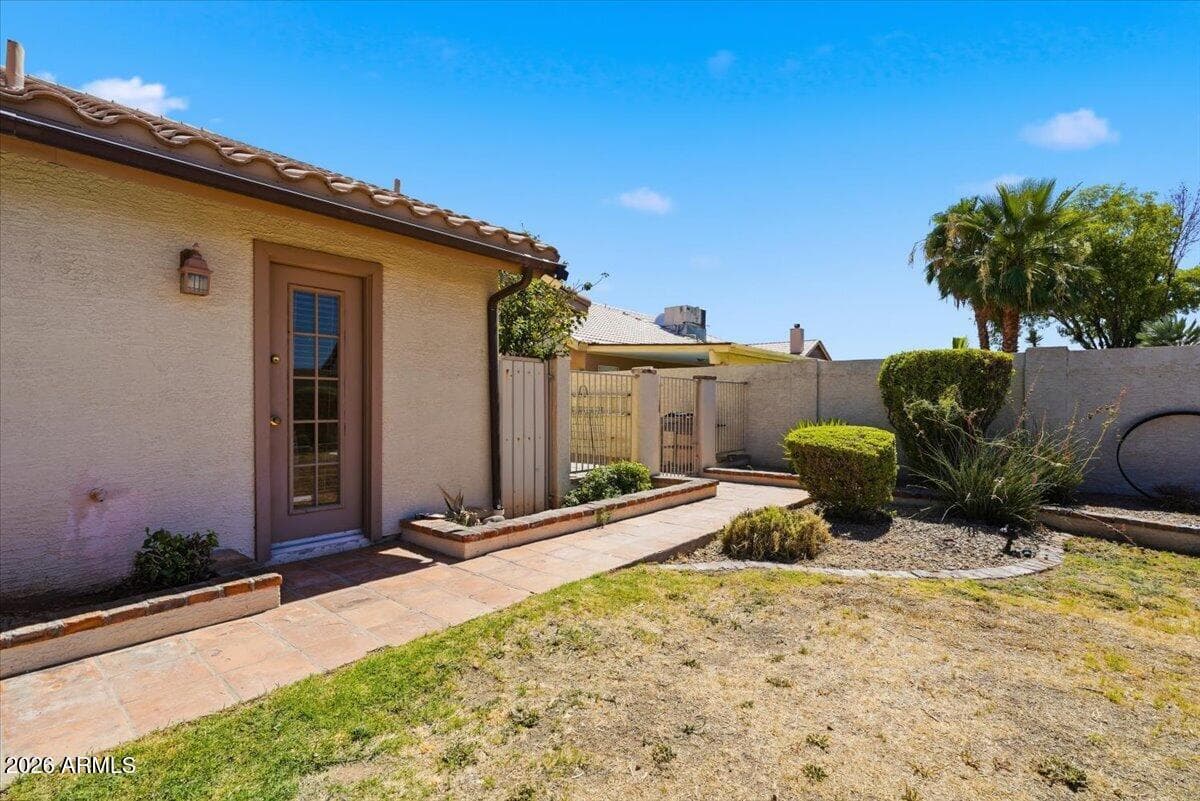 4346 W MISTY WILLOW Lane, Glendale, AZ 85310 — photo 52 of 59