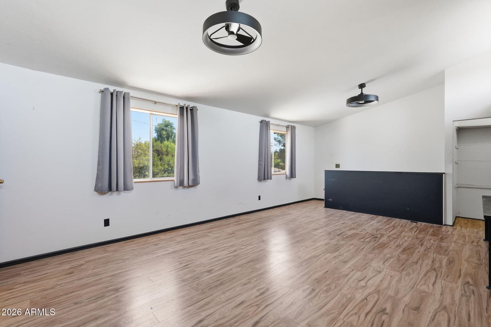 410 W PARKWAY Boulevard, Tempe, AZ 85281 — photo 27 of 46