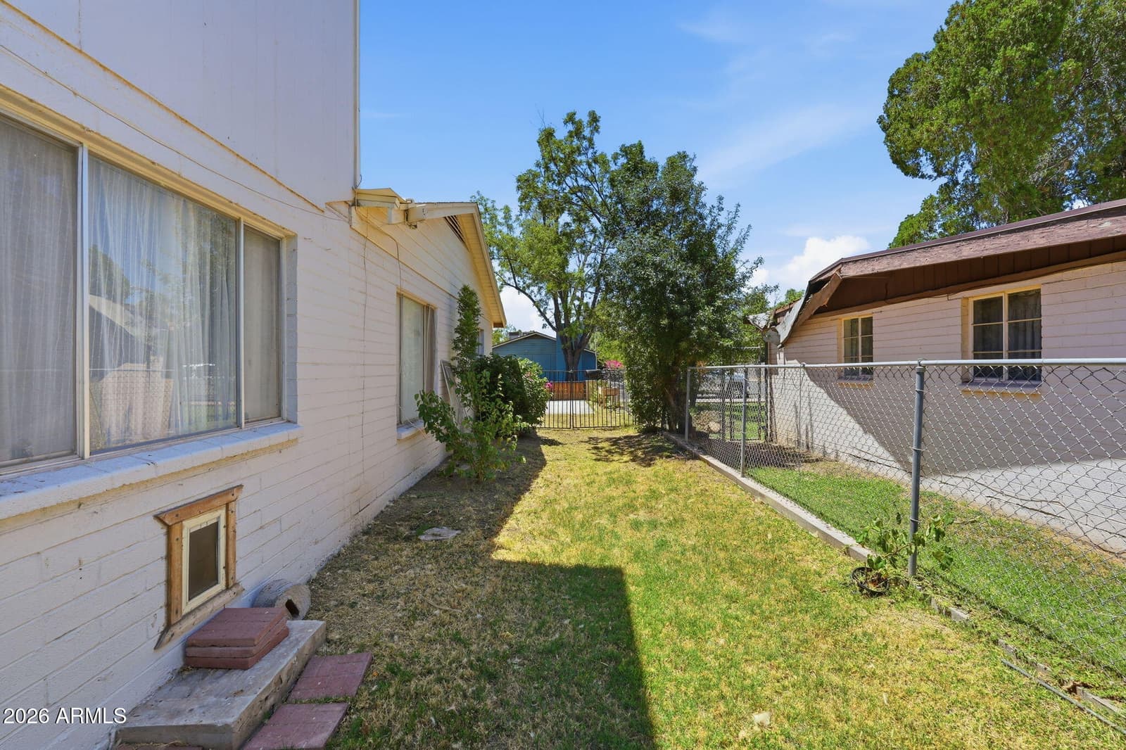 410 W PARKWAY Boulevard, Tempe, AZ 85281 — photo 34 of 46