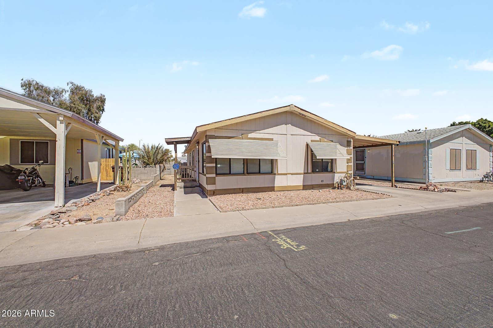 11275 N 99TH Avenue 77, Peoria, AZ 85345 — photo 5 of 33