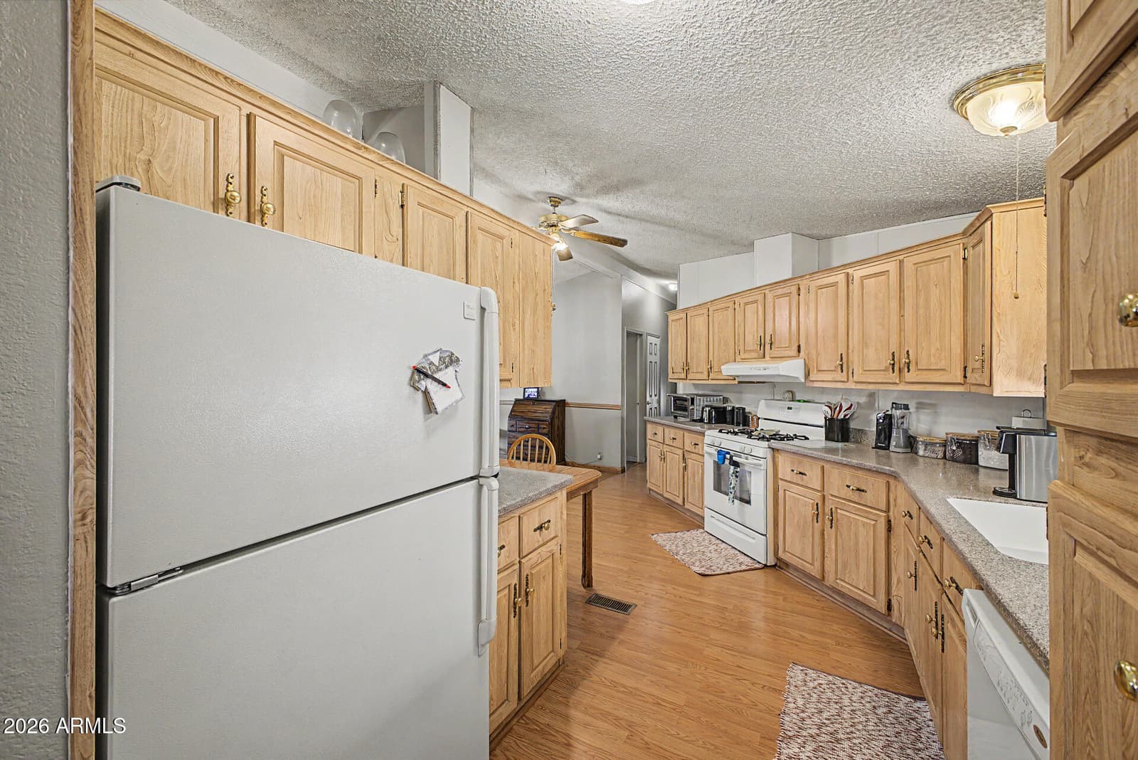 11275 N 99TH Avenue 77, Peoria, AZ 85345 — photo 14 of 33