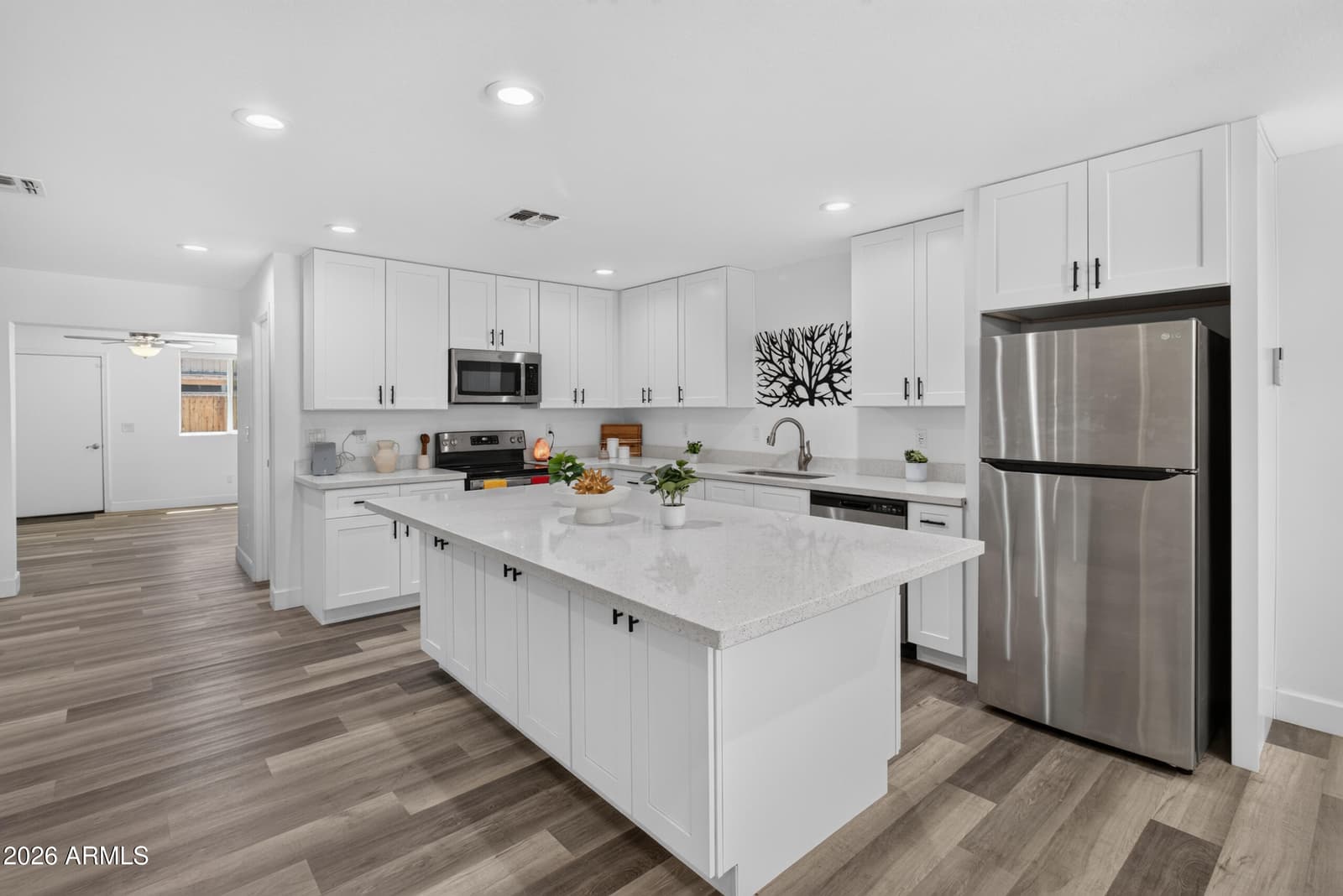 2327 N 31ST Street, Phoenix, AZ 85008 — photo 10 of 42